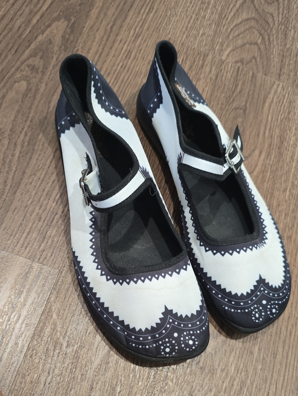 Hot Chocolate Design Black & White Mary Jane-Style Flats with Decorative Trim 39